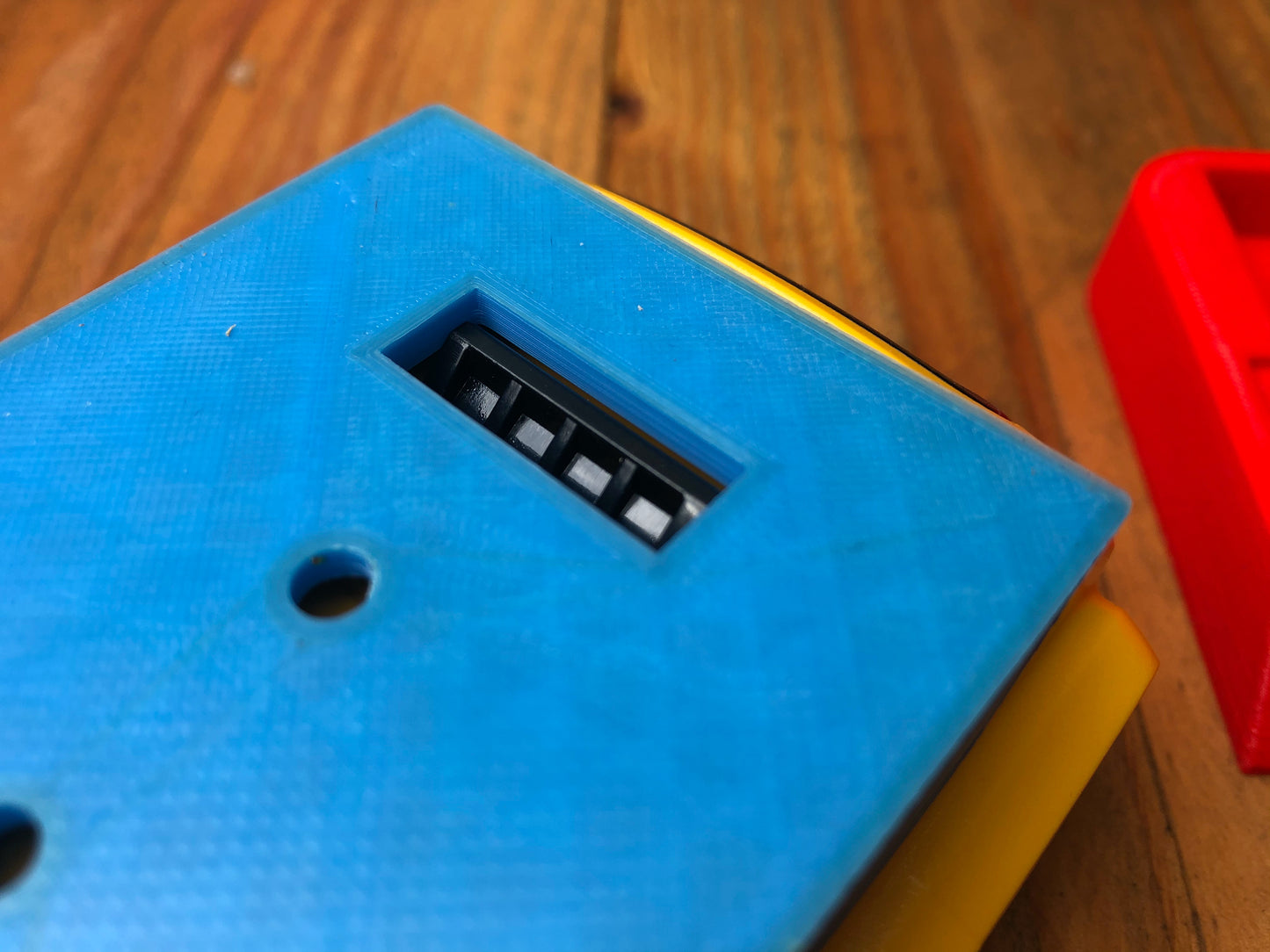 Battery Mount/Holder for Dewalt 18V and 20V Batteries